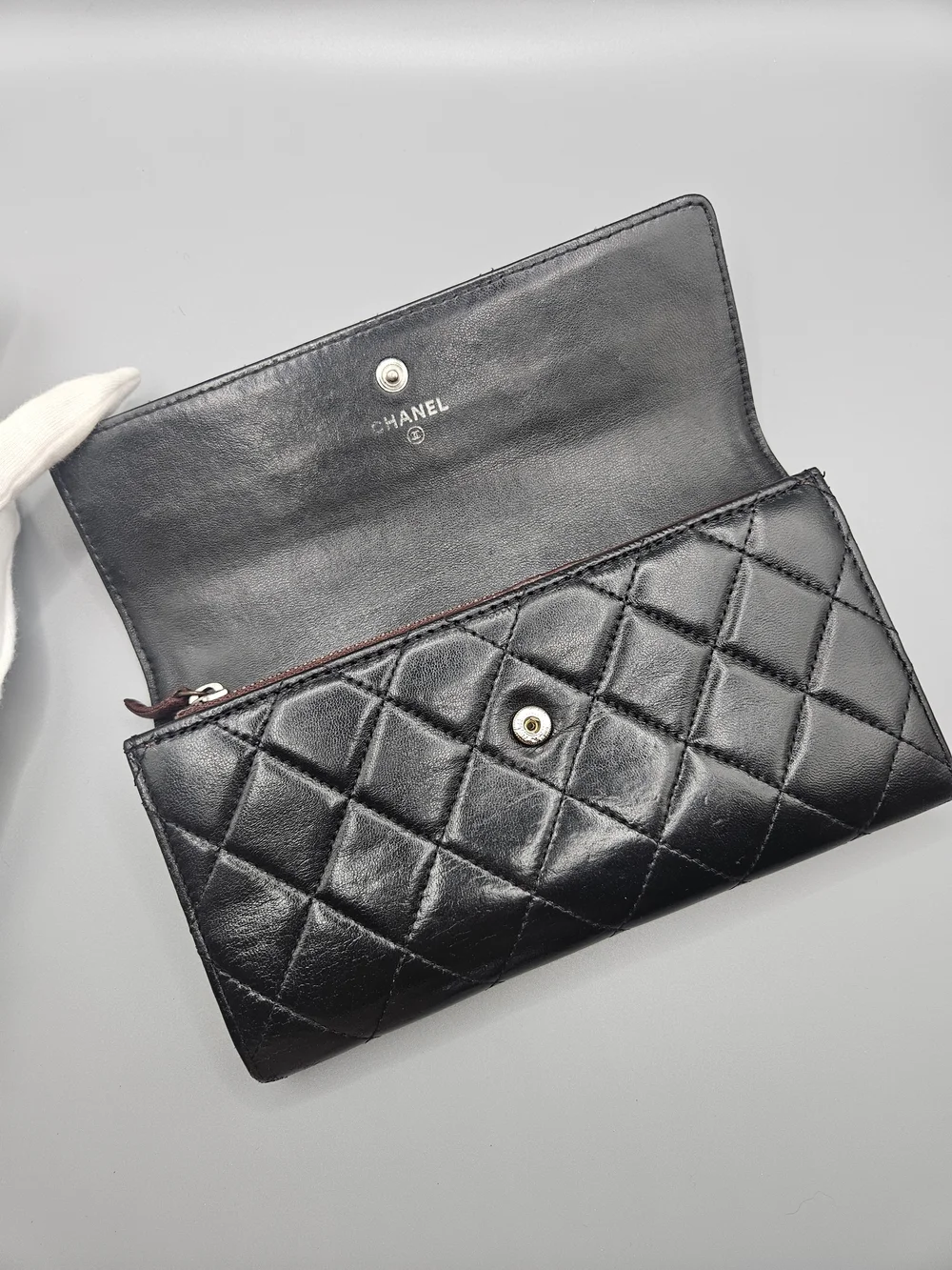 🖤CHANEL Authentic Black Quilted Leather Flap Wallet with Silver CC🖤